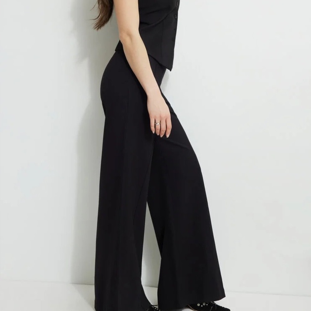 Mia Classic Black Wide Leg Dress Pants Slacks by Elie Tahari Size 4